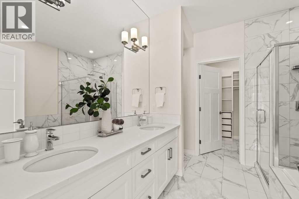 44 Riviera Court, Cochrane, Alberta  T4C 2V8 - Photo 21 - A2288522