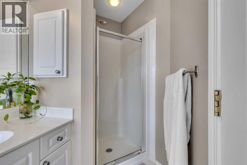 153 Harvest Grove Close Ne, Calgary, Alberta  T3K 4T7 - Photo 16 - A2289105