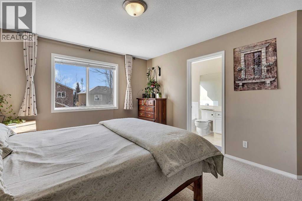 153 Harvest Grove Close Ne, Calgary, Alberta  T3K 4T7 - Photo 12 - A2289105