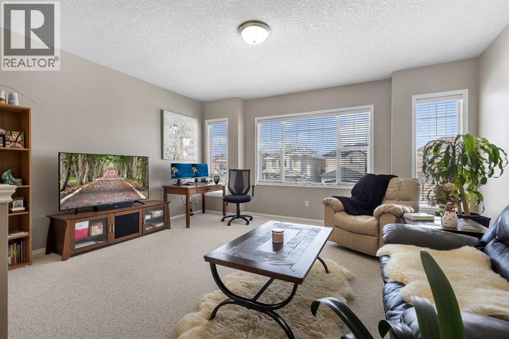 153 Harvest Grove Close Ne, Calgary, Alberta  T3K 4T7 - Photo 10 - A2289105