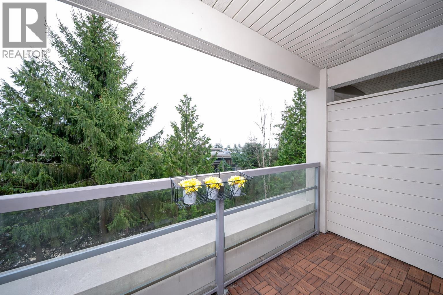 312 9329 University, Burnaby, British Columbia  V5A 4Y4 - Photo 19 - R3094104