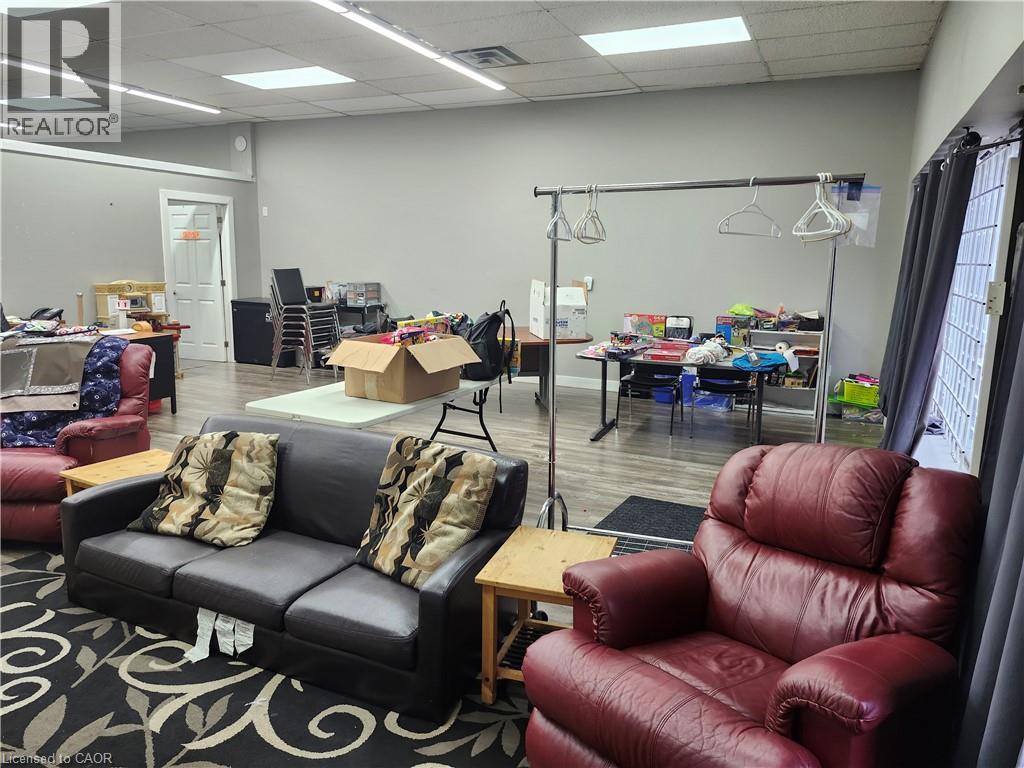 1022 Barton Street E Unit# 3, Hamilton, Ontario  L8L 3E4 - Photo 4 - 40798244