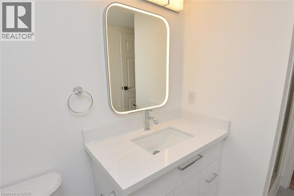 25 The Esplanade Unit# 519, Toronto, Ontario M5E 1W5 - Photo 23 - 40807824