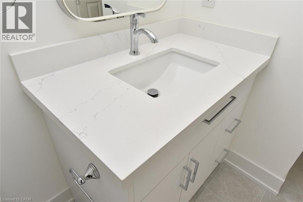 25 The Esplanade Unit# 519, Toronto, Ontario M5E 1W5 - Photo 21 - 40807824