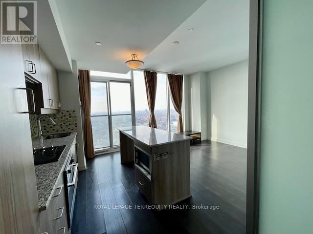 P101 - 426 University Avenue, Toronto, Ontario  M5G 1S9 - Photo 19 - C12681530