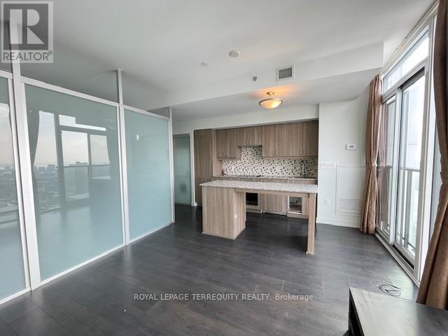 P101 - 426 University Avenue, Toronto, Ontario  M5G 1S9 - Photo 17 - C12681530