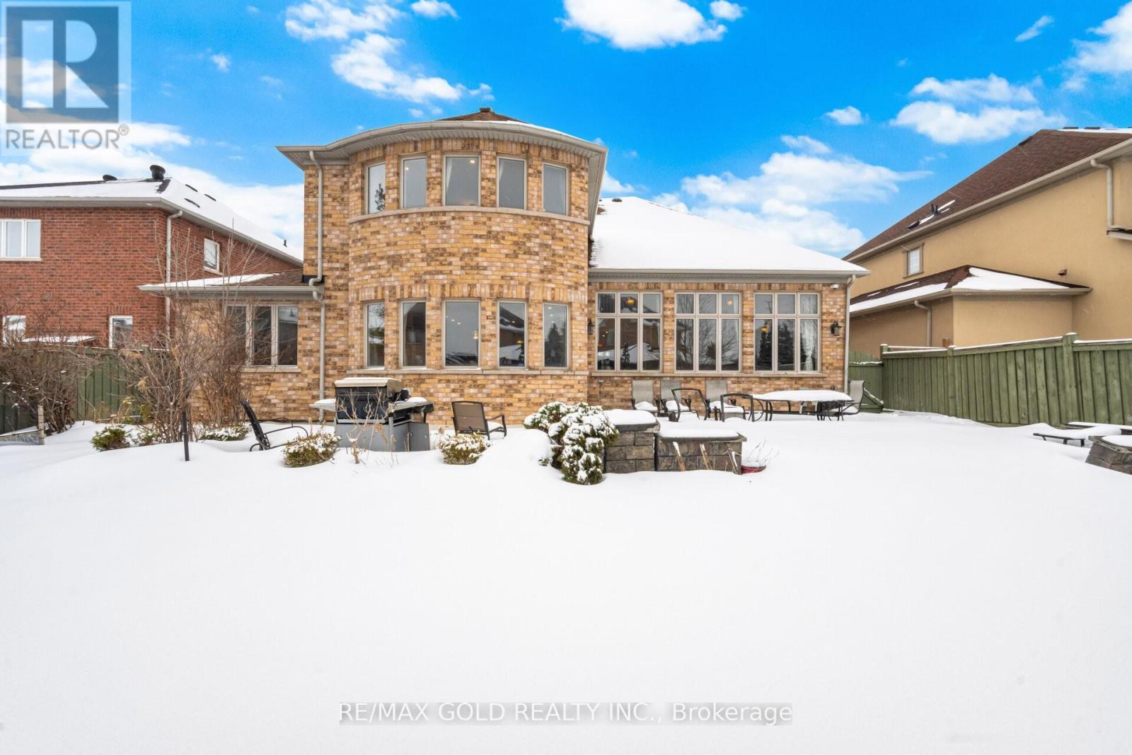 3 Valleycreek Drive, Brampton, Ontario  L6P 2C2 - Photo 32 - W12827580