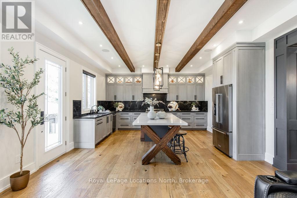 22 East John Street, Innisfil, Ontario  L0L 1L0 - Photo 17 - N12827798