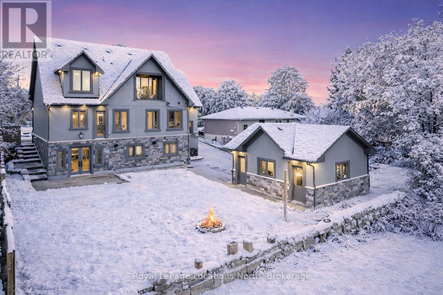 22 East John Street, Innisfil, Ontario  L0L 1L0 - Photo 2 - N12827798