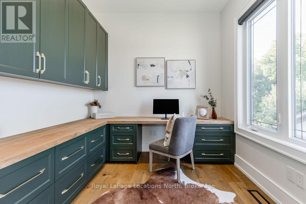 22 East John Street, Innisfil, Ontario  L0L 1L0 - Photo 22 - N12827798