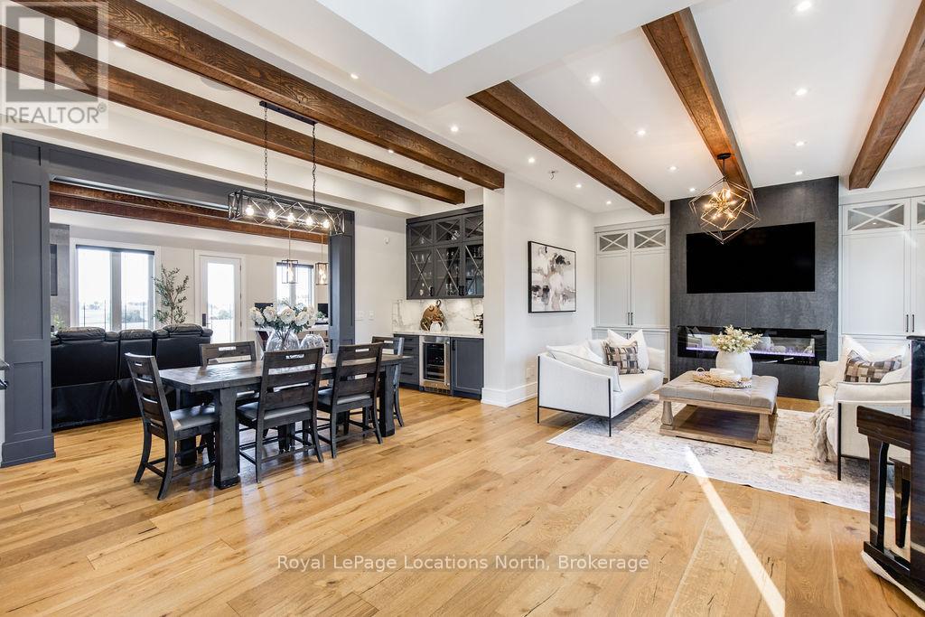 22 East John Street, Innisfil, Ontario  L0L 1L0 - Photo 8 - N12827798