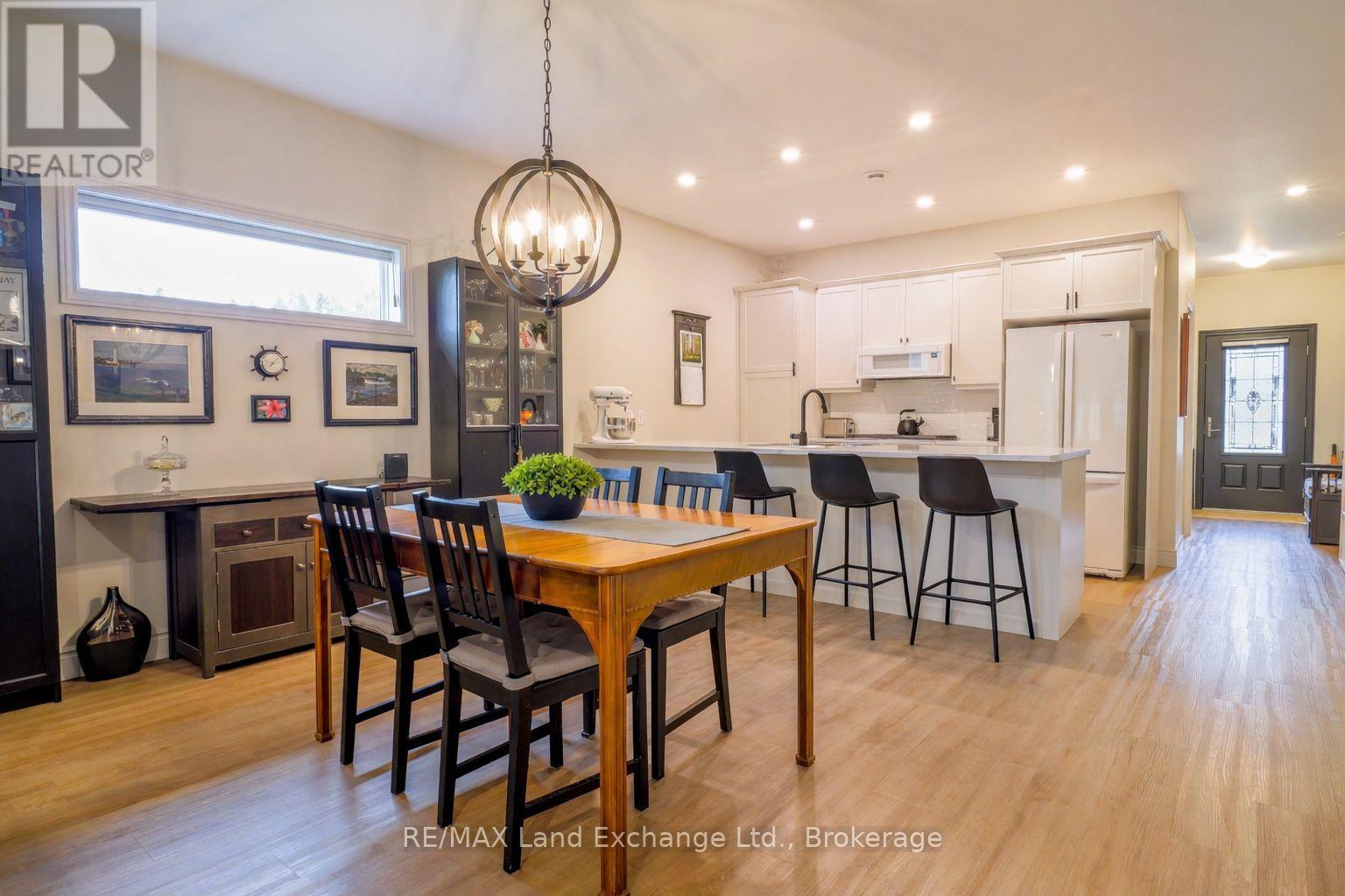 1 - 775 Campbell Avenue, Kincardine, Ontario  N2Z 0H2 - Photo 13 - X12827628