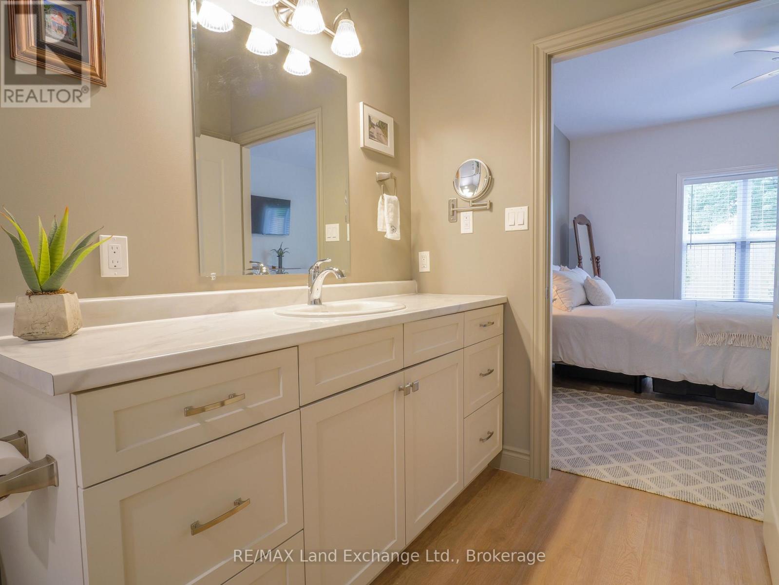 1 - 775 Campbell Avenue, Kincardine, Ontario  N2Z 0H2 - Photo 27 - X12827628