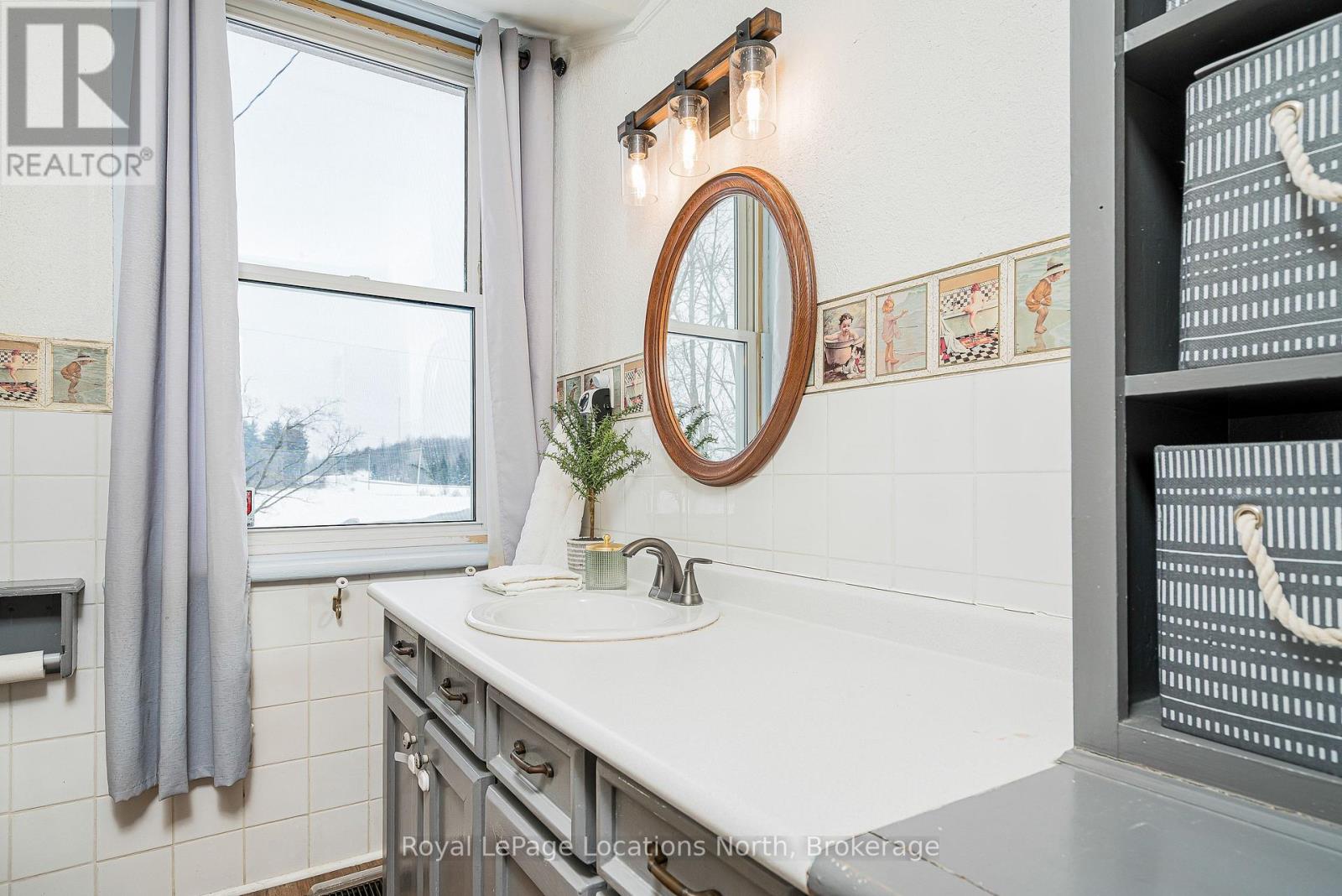 793952 124 Grey Road, Grey Highlands, Ontario  N0C 1M0 - Photo 10 - X12827646