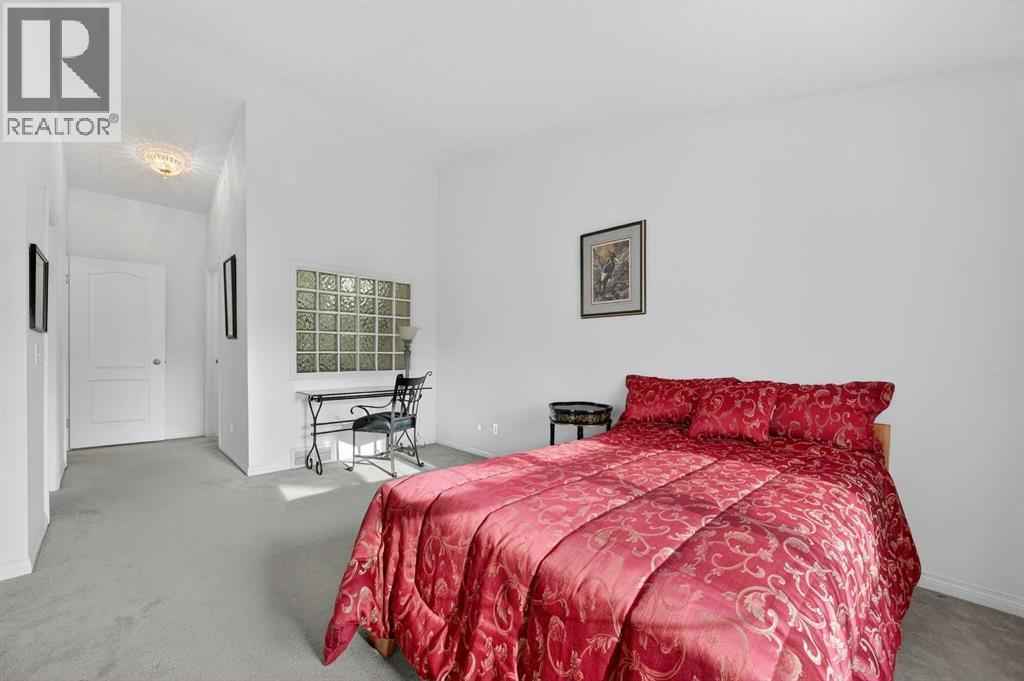 12 Sierra Morena Way Sw, Calgary, Alberta  T3H 3E4 - Photo 20 - A2284247