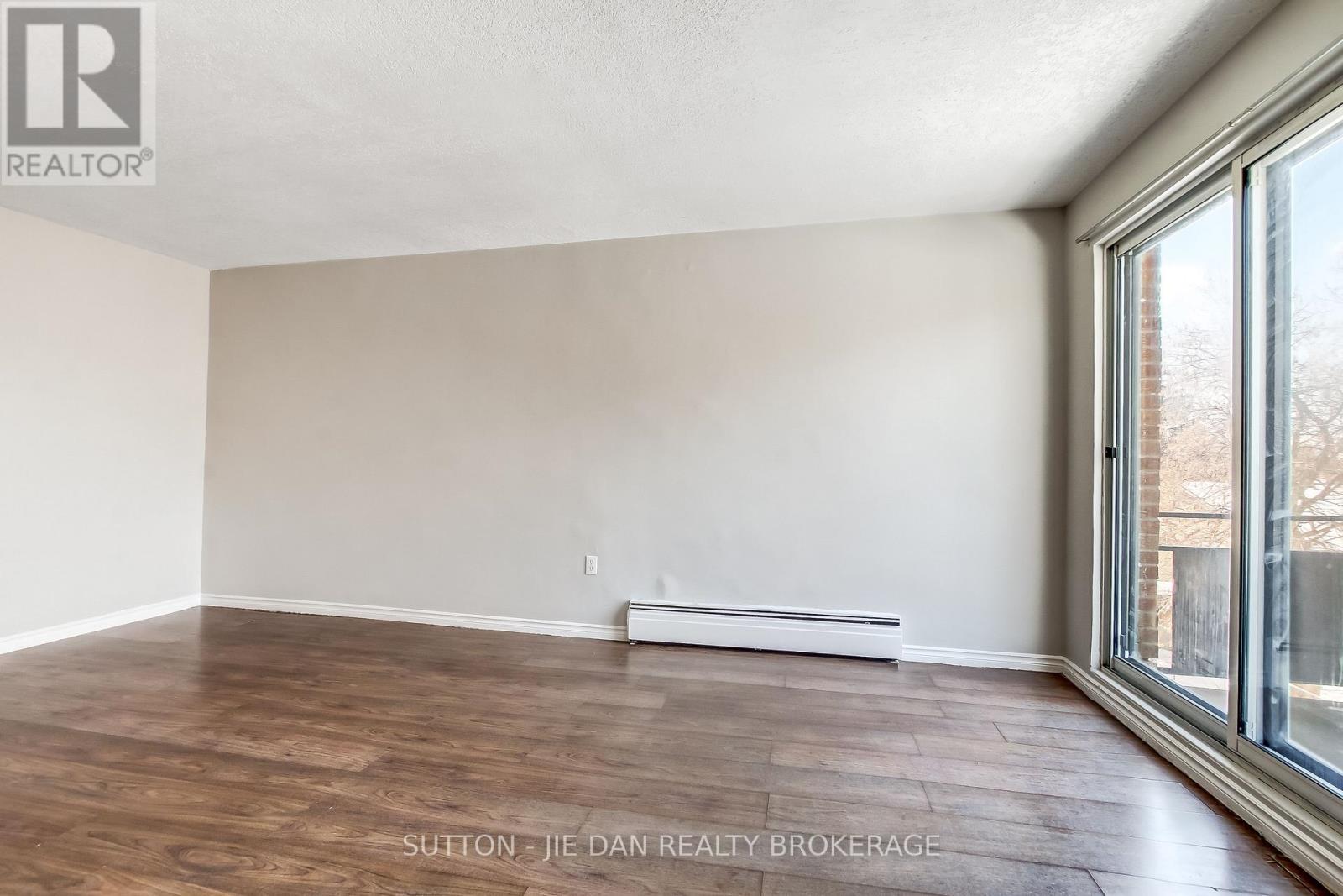 314 - 1830 Dumont Street, London East, Ontario  N5W 2S1 - Photo 8 - X12827660