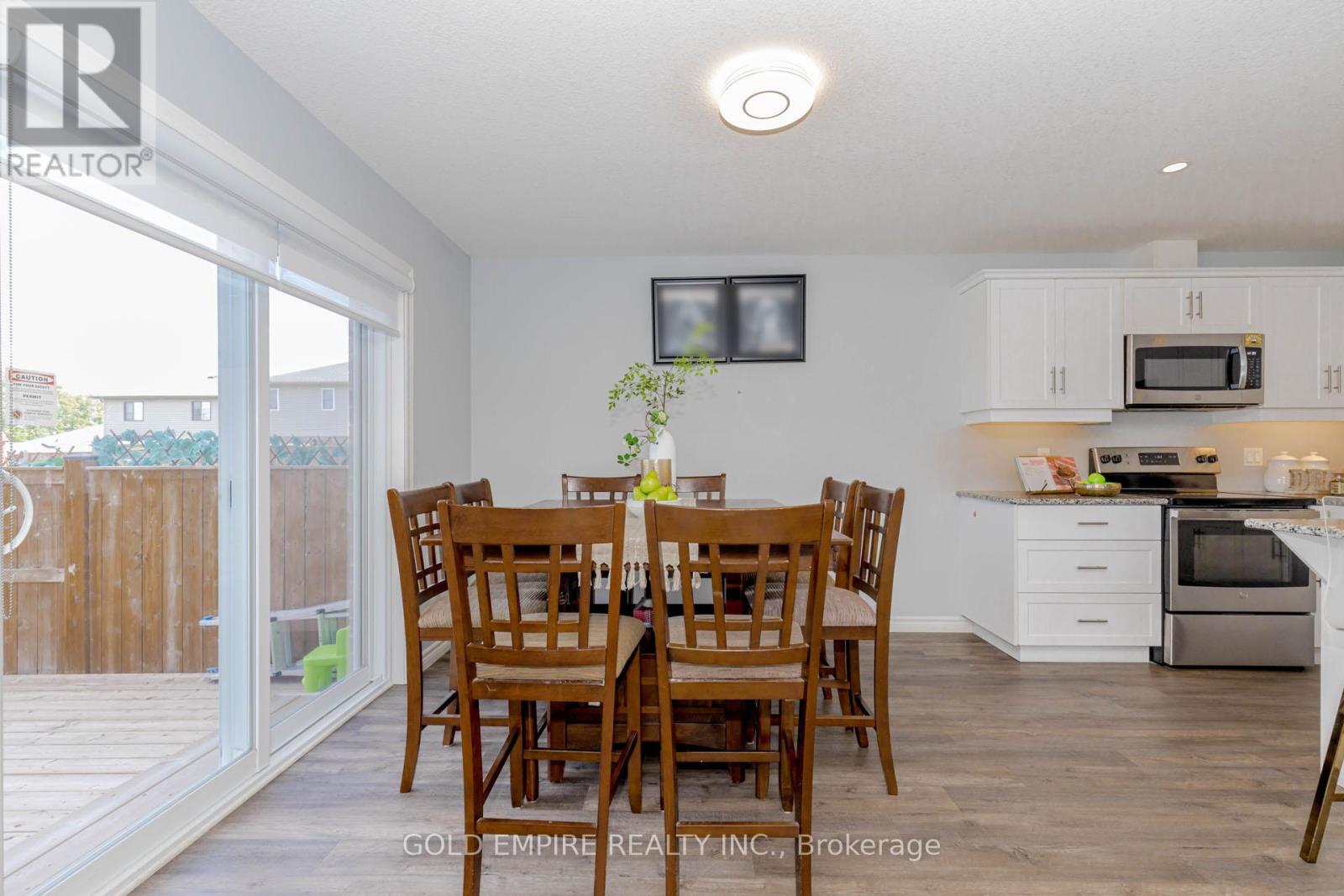 6 - 28 Minler Street, Ingersoll, Ontario  N5C 0C9 - Photo 15 - X12827782