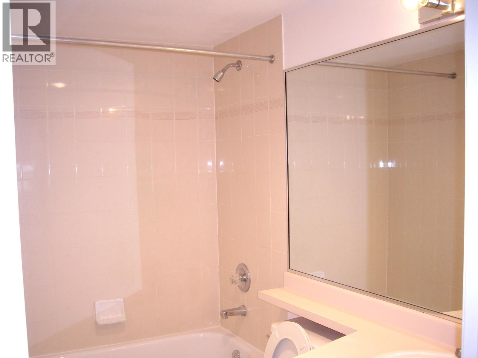 204 7071 Blundell Road, Richmond, British Columbia  V6Y 1J5 - Photo 9 - R3094097