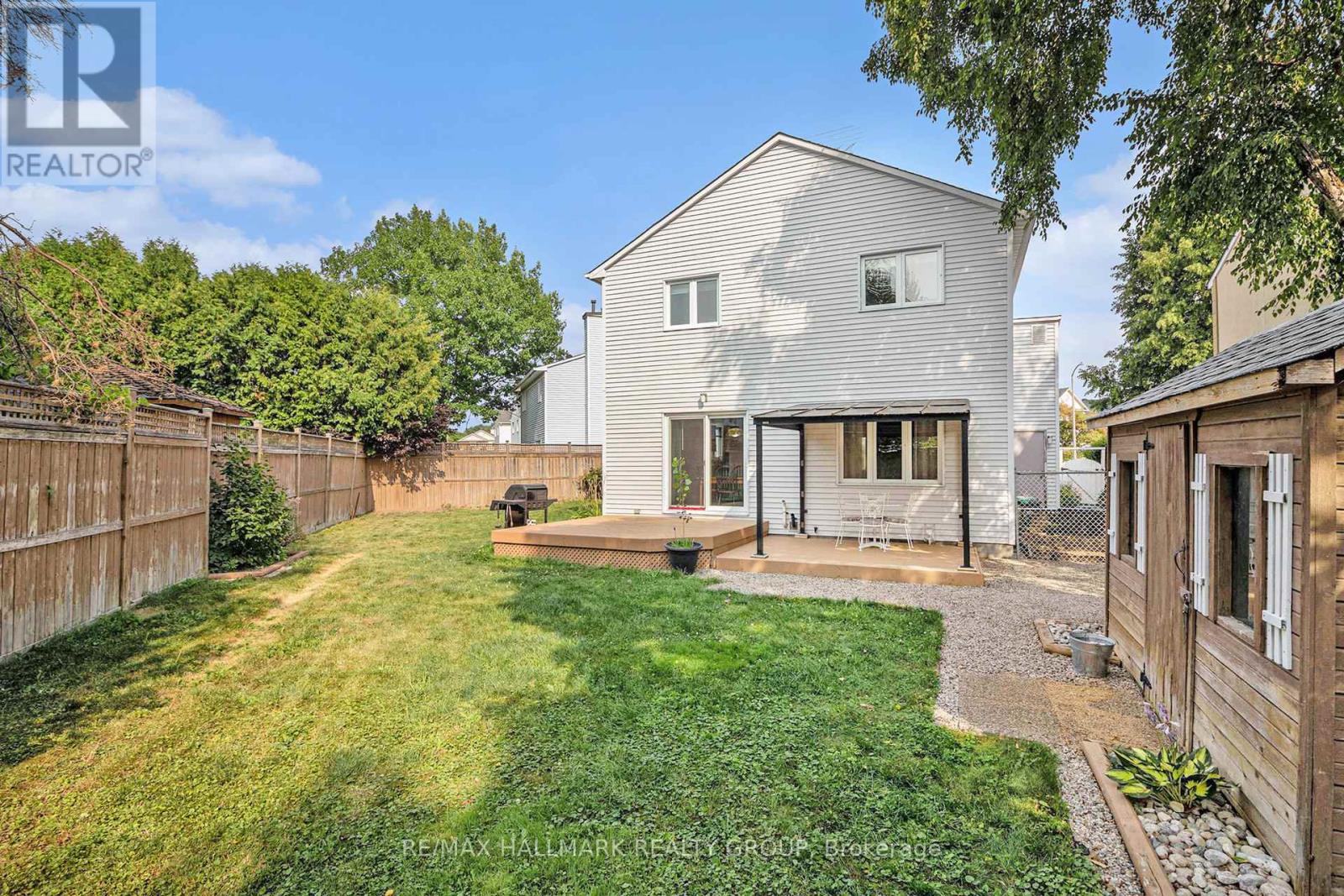 270 Mceachern Crescent, Ottawa, Ontario  K1E 3K5 - Photo 29 - X12821584