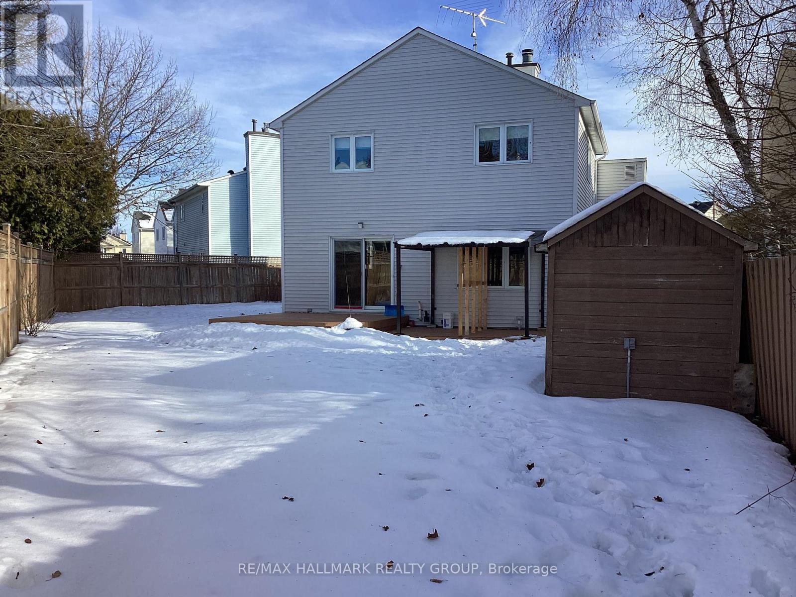 270 Mceachern Crescent, Ottawa, Ontario  K1E 3K5 - Photo 36 - X12821584