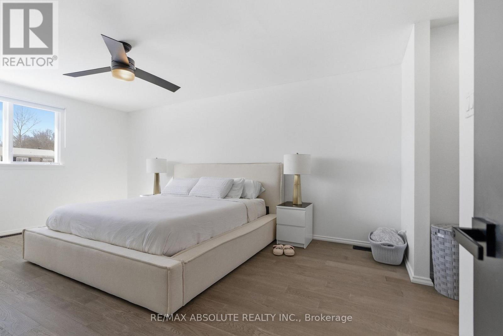 13 Weatherwood Crescent, Ottawa, Ontario  K2E 7C5 - Photo 29 - X12827684