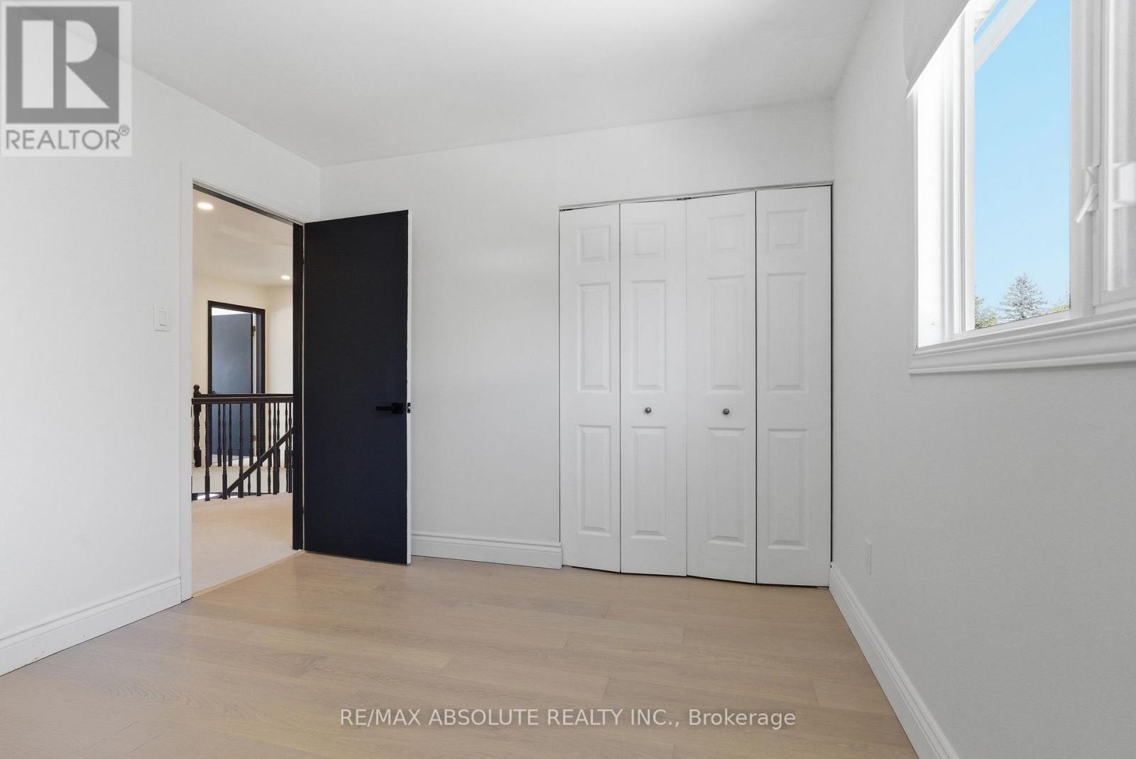 13 Weatherwood Crescent, Ottawa, Ontario  K2E 7C5 - Photo 39 - X12827684