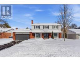 13 WEATHERWOOD CRESCENT, Ottawa, Ontario
