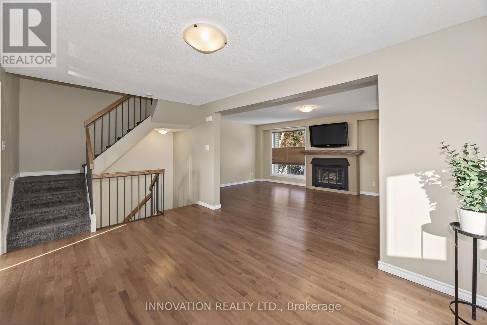 1 - 6881 Du Bois Avenue, Ottawa, Ontario  K1C 5K5 - Photo 11 - X12827724