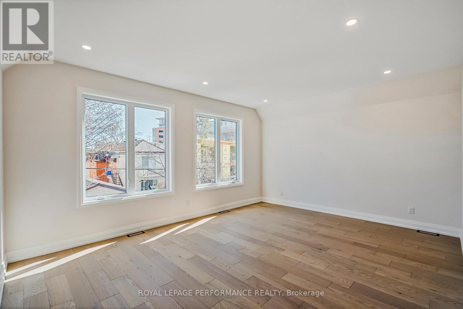 A - 31 Commanda Way, Ottawa, Ontario  K1M 1G1 - Photo 14 - X12827740