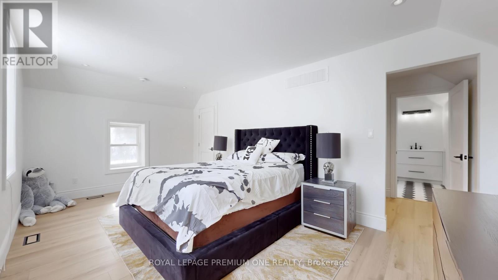 7590 19th Side Road, King, Ontario  L0G 1T0 - Photo 25 - N12826212