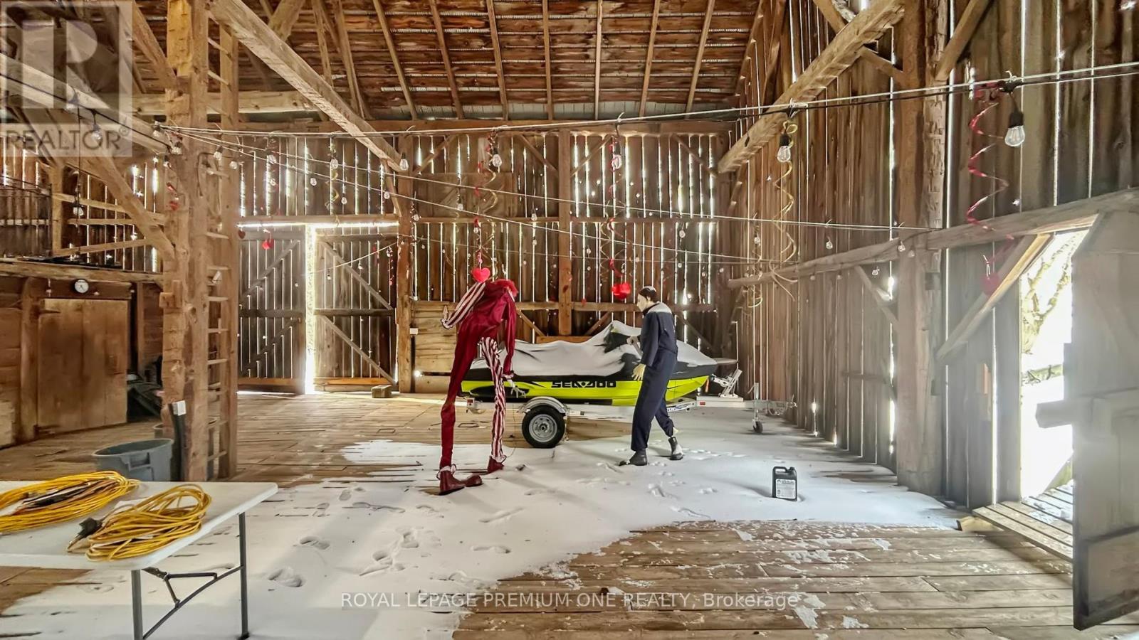 7590 19th Side Road, King, Ontario  L0G 1T0 - Photo 38 - N12826212