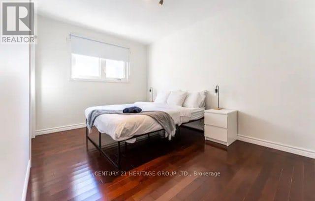 1 Siberry Road, Mississauga, Ontario  L5M 1S4 - Photo 5 - W12827598