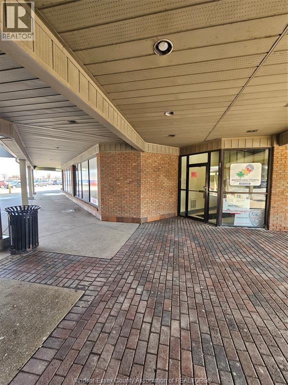 7605 Tecumseh Road East, Windsor, Ontario  N8T 3H1 - Photo 4 - 26004170