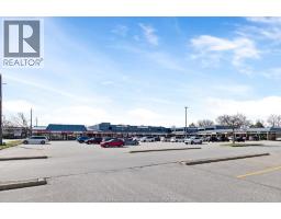 7605 TECUMSEH ROAD East, Windsor, Ontario