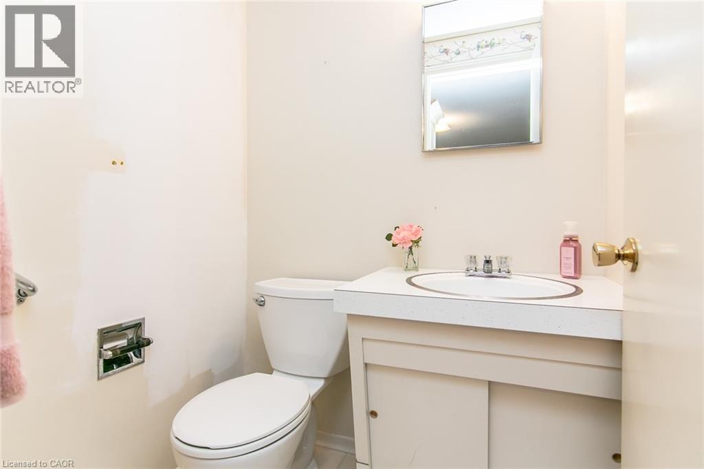 198 Ashcroft Place, Waterloo, Ontario N2J 3M6 - Photo 31 - 40808000