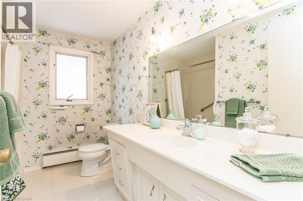 198 Ashcroft Place, Waterloo, Ontario N2J 3M6 - Photo 38 - 40808000