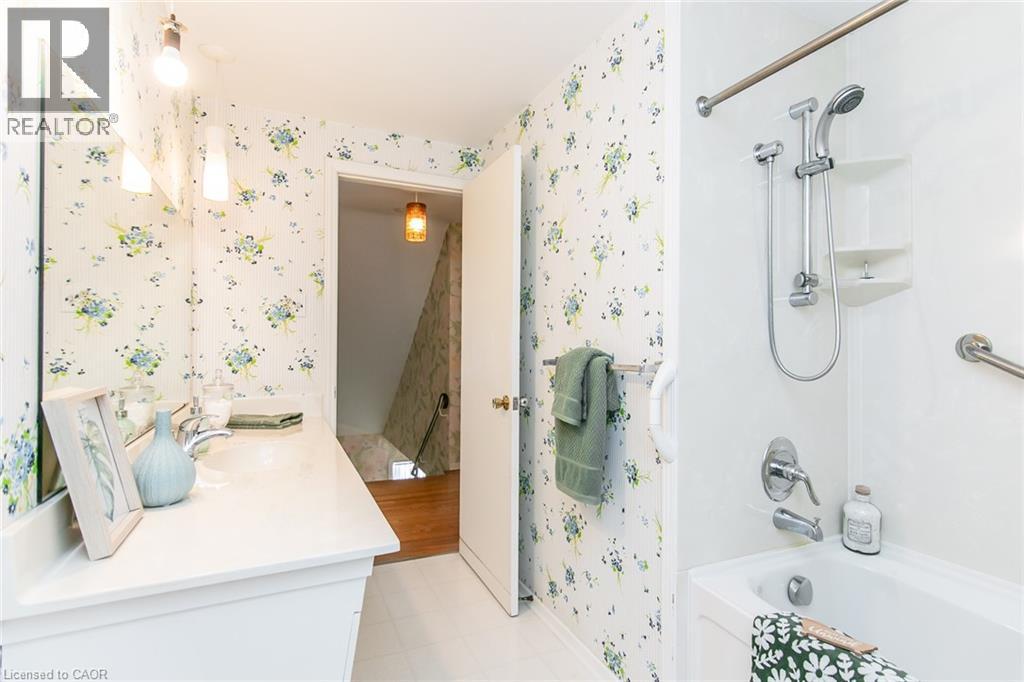 198 Ashcroft Place, Waterloo, Ontario N2J 3M6 - Photo 40 - 40808000