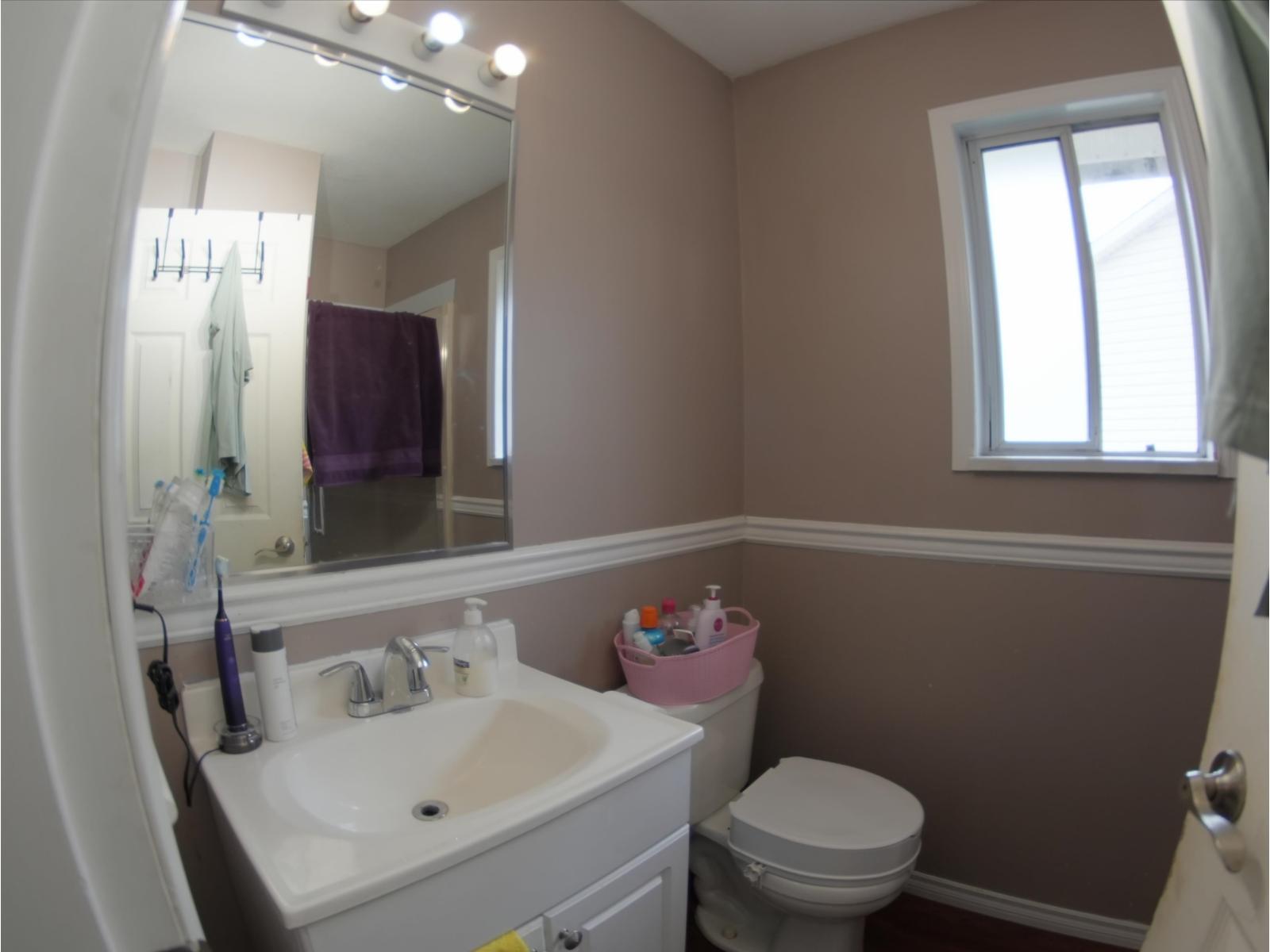 2854 Gardner Court, Abbotsford, British Columbia  V2T 5H9 - Photo 19 - R3093114