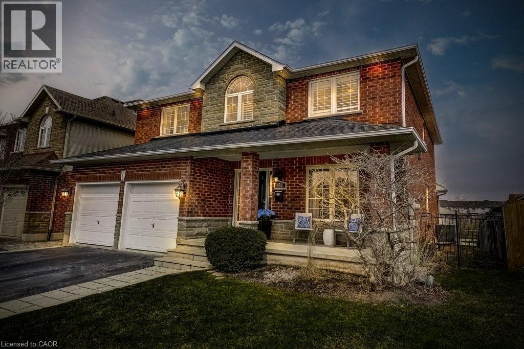 132 Eringate Drive, Stoney Creek, Ontario  L8J 3Y8 - Photo 2 - 40808279