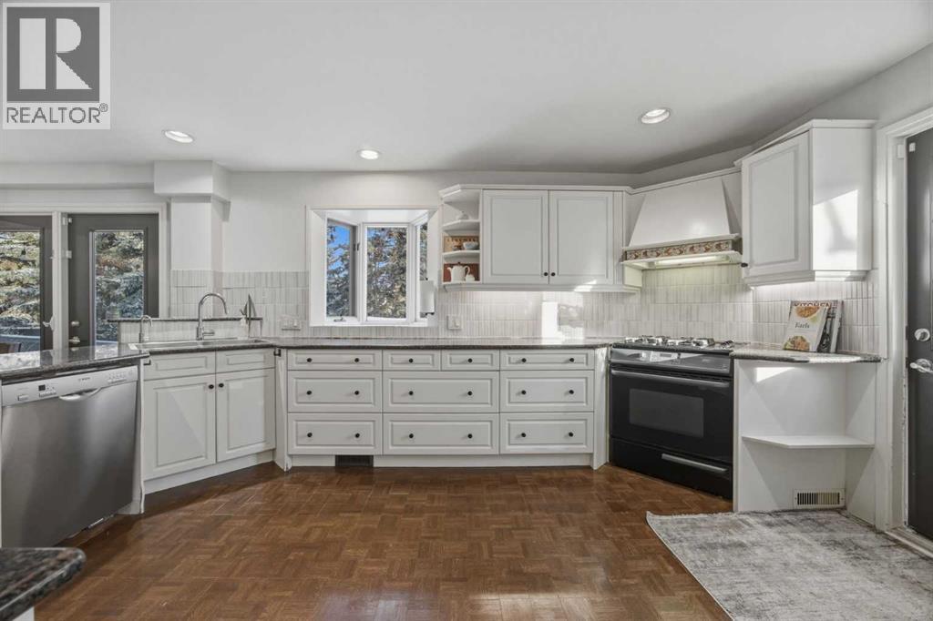 1136 Kildonan Place Sw, Calgary, Alberta  T2V 4B1 - Photo 12 - A2287902