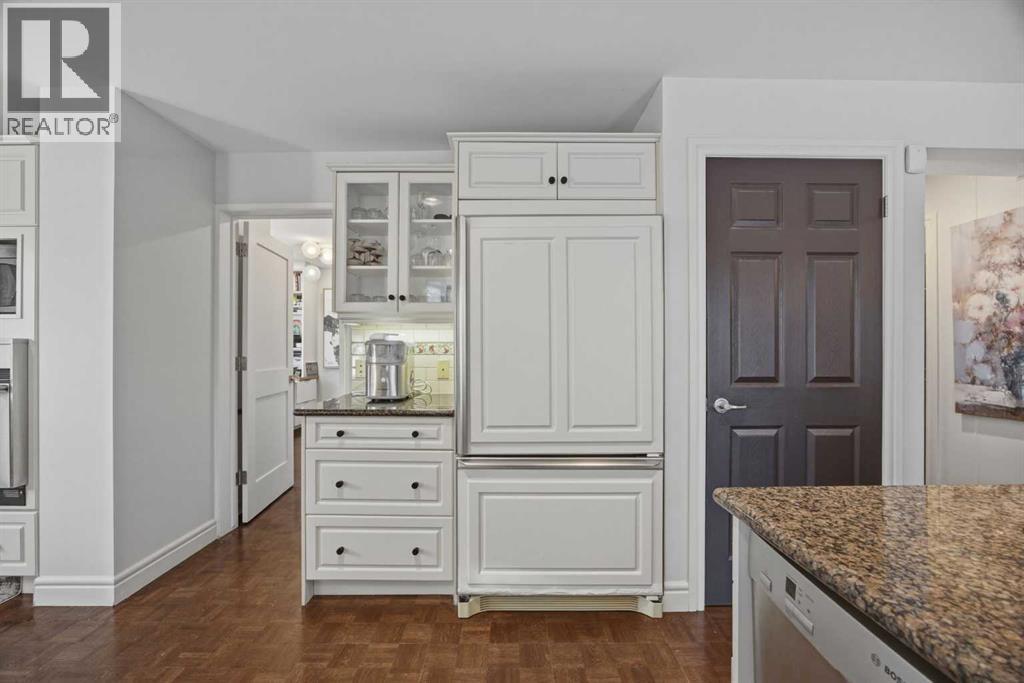 1136 Kildonan Place Sw, Calgary, Alberta  T2V 4B1 - Photo 13 - A2287902