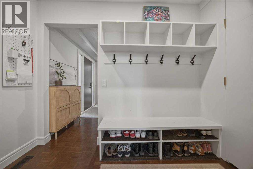 1136 Kildonan Place Sw, Calgary, Alberta  T2V 4B1 - Photo 21 - A2287902