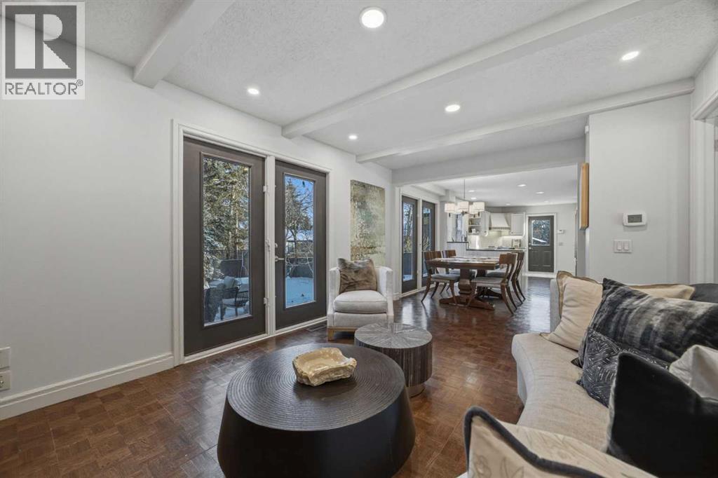 1136 Kildonan Place Sw, Calgary, Alberta  T2V 4B1 - Photo 10 - A2287902