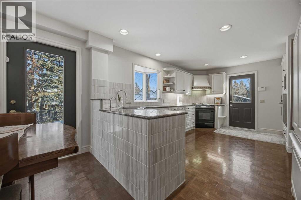 1136 Kildonan Place Sw, Calgary, Alberta  T2V 4B1 - Photo 11 - A2287902