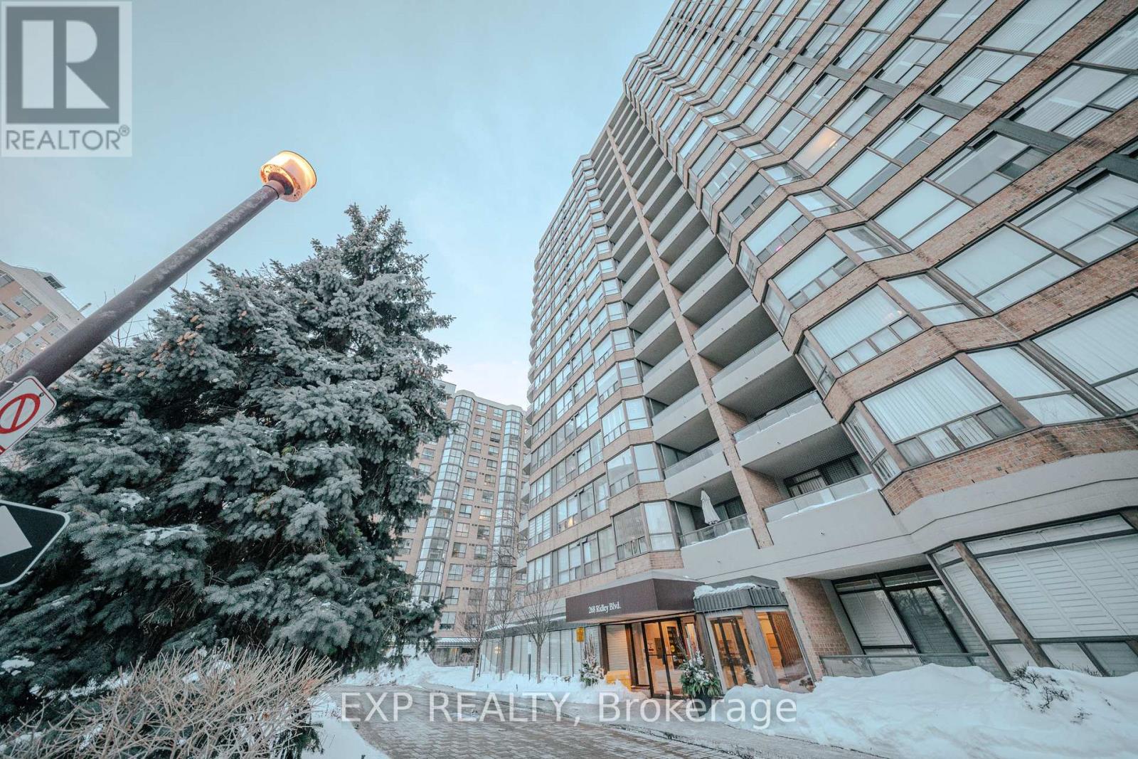 310 - 268 RIDLEY BOULEVARD, Toronto, Ontario