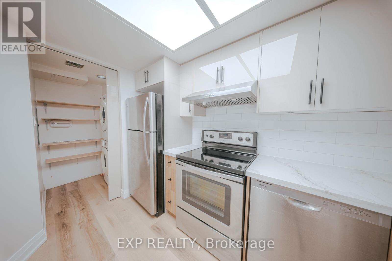 310 - 268 Ridley Boulevard, Toronto, Ontario  M5M 4N3 - Photo 17 - C12827658