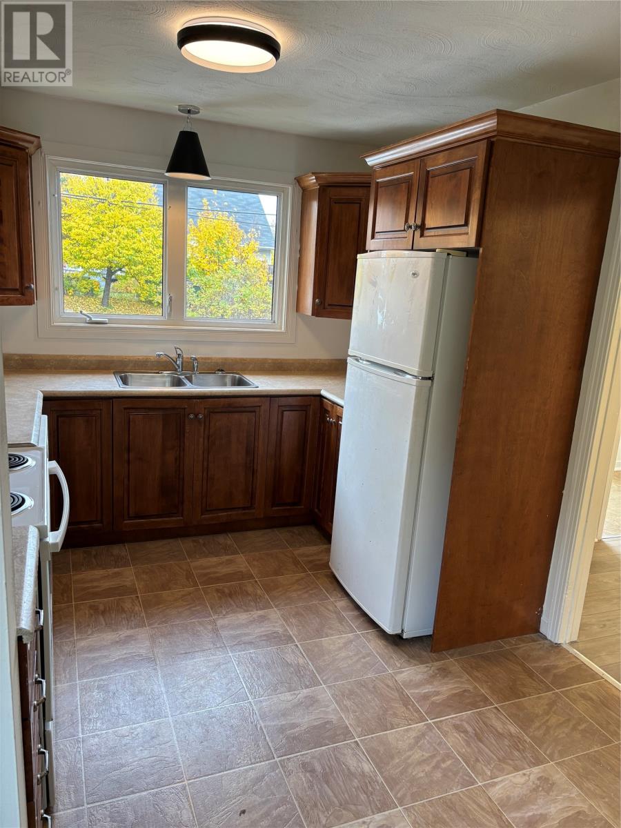 10 New Cove Terrace Road, St.johns, Newfoundland & Labrador  A1A 3R4 - Photo 8 - 1294755