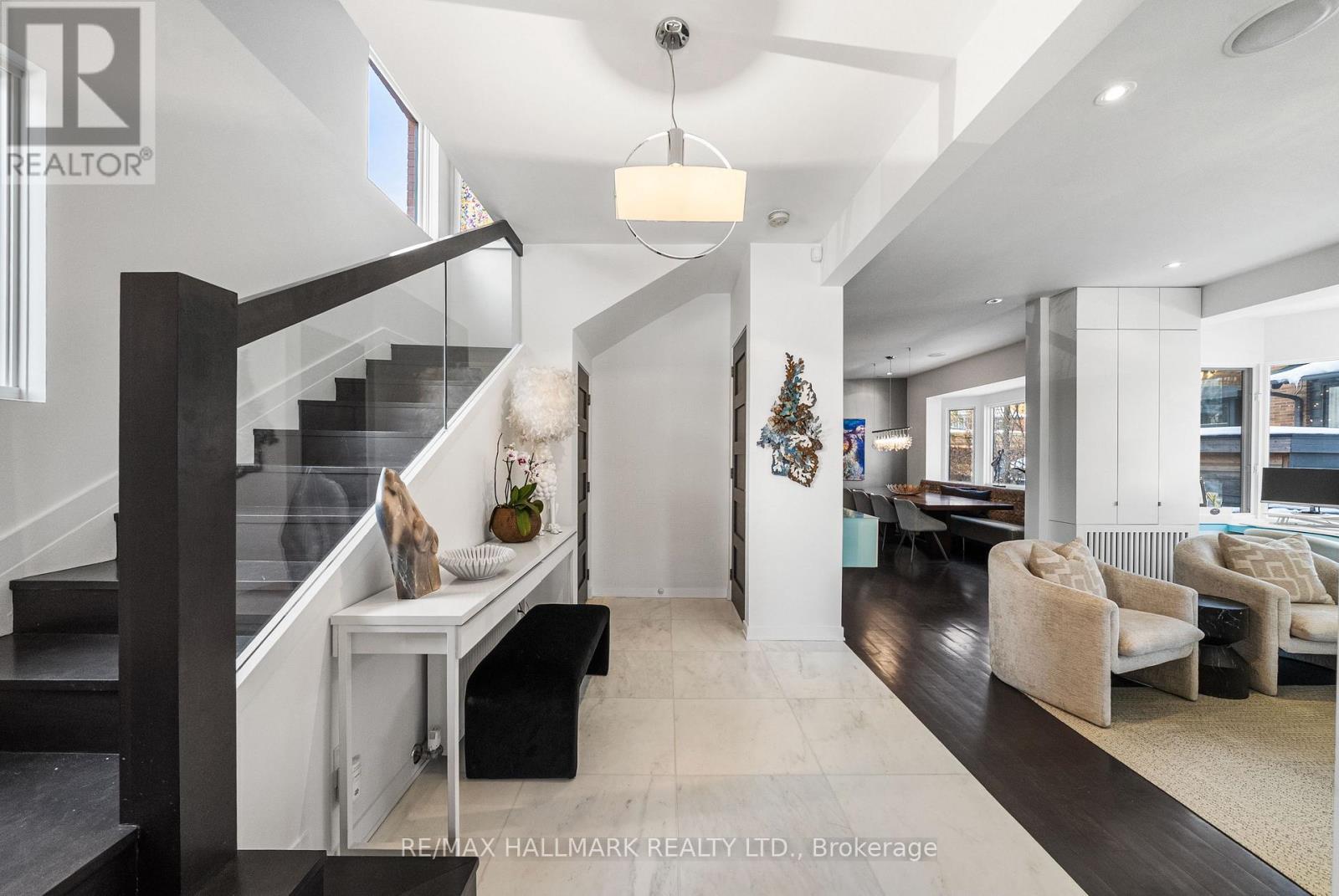 26 Lytton Boulevard, Toronto, Ontario  M4R 1L1 - Photo 3 - C12827744