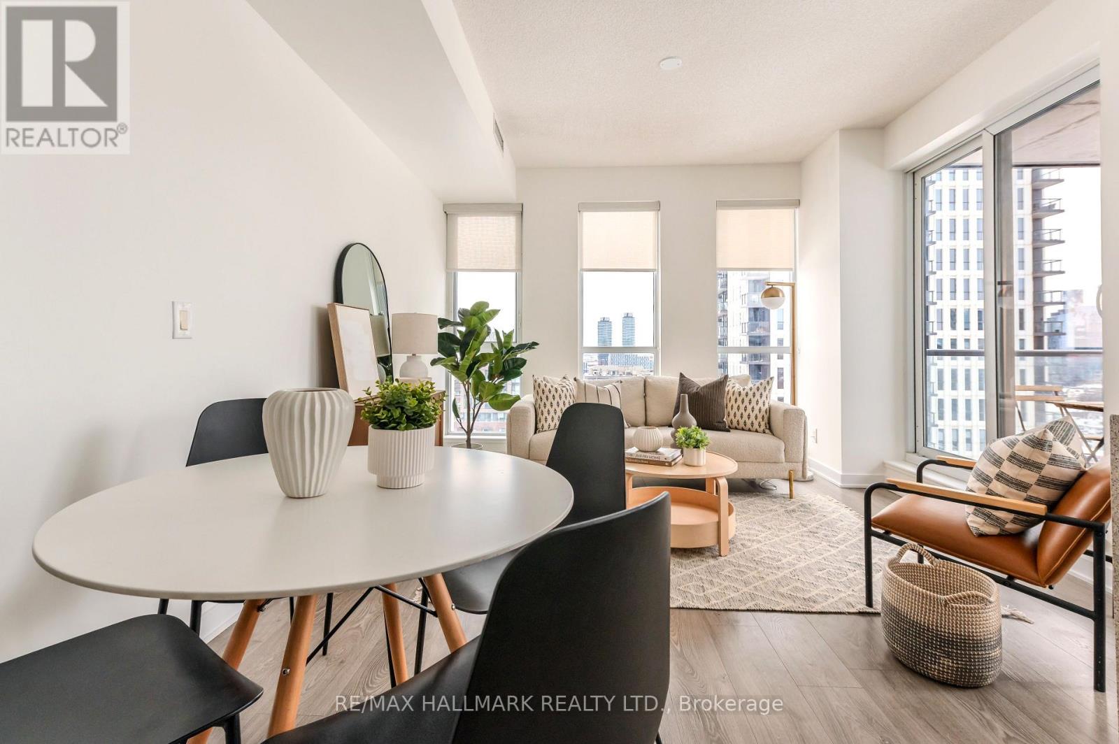 1406 - 170 Sumach Street, Toronto, Ontario  M5A 0C3 - Photo 9 - C12827756