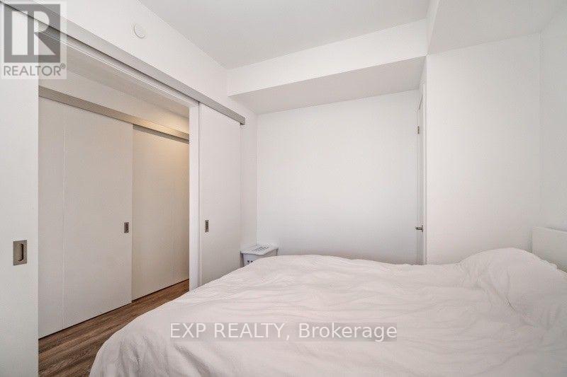 2003 - 197 Yonge Street, Toronto, Ontario  M5B 1M4 - Photo 19 - C12827770